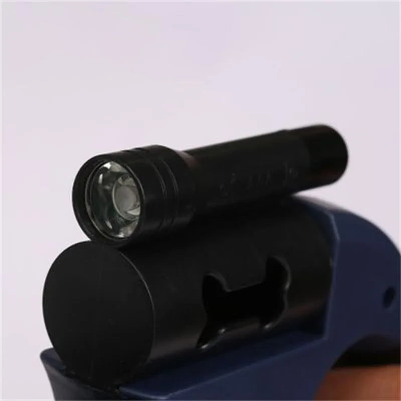 Dual-Dog-Lead-Large-torch-flashlight